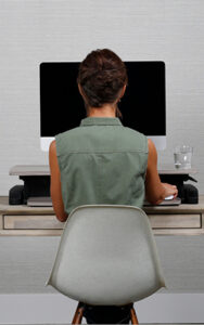 Zone di lavoro ergonomiche da seduti